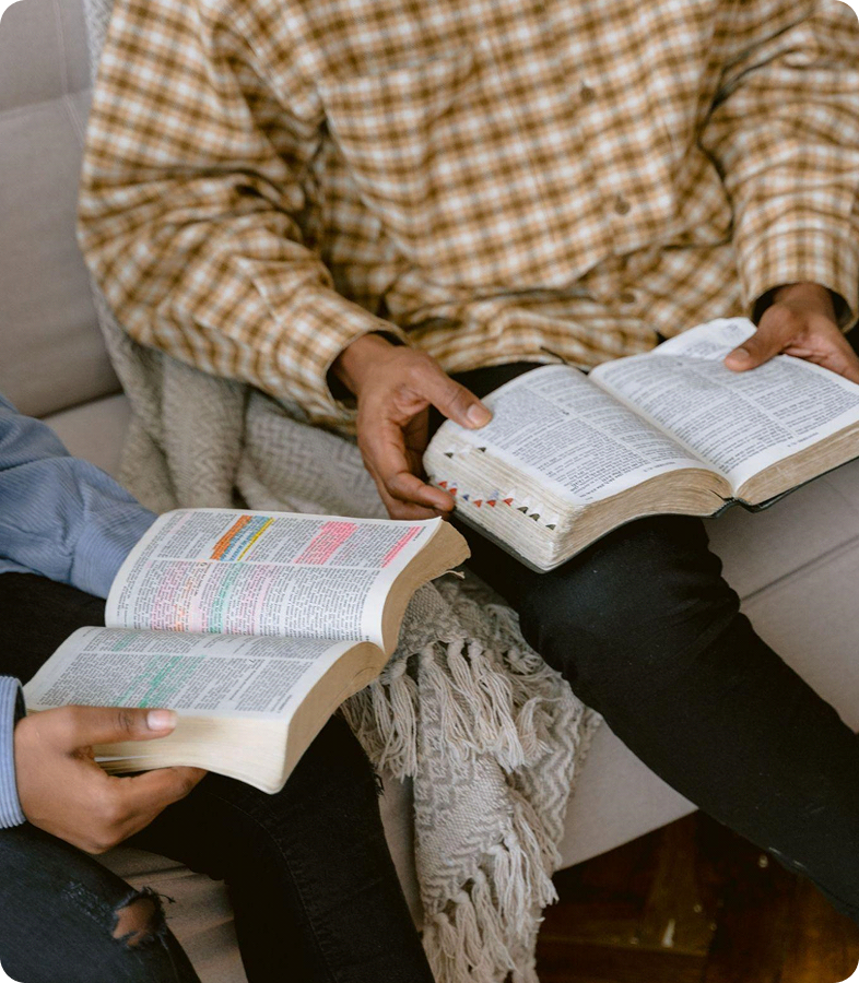 Couple sitting apart, facing relationship difficulties